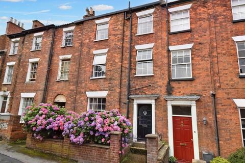 4 bedroom townhouse for sale, Lee Street, Louth LN11 9HJ