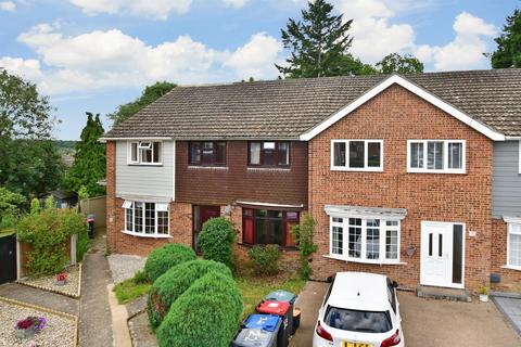 21 Chestnut Drive, Sturry, Canterbury, CT2 0NB