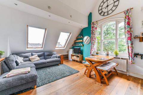 Flat 4, 1 Hamlet Road, London, SE19 2AP