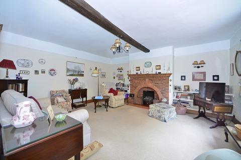 3 bedroom semi-detached house for sale, Horsham Road, Shalford,