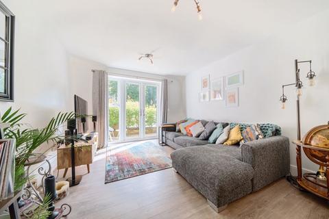Flat 2, Hawthorne Court, 62 Woodcote Valley Road, Purley, CR8 3BD