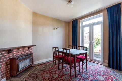 18 Mount Road, Bexleyheath, DA6 8JW