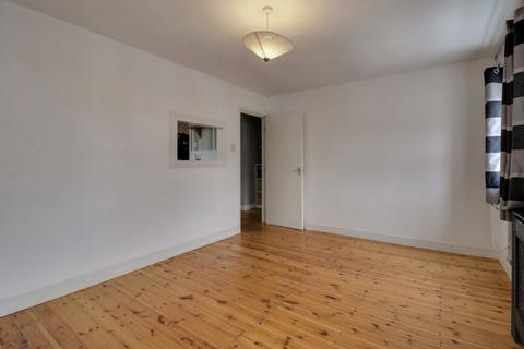 2 bedroom apartment to rent, Westleigh Road, Leicester