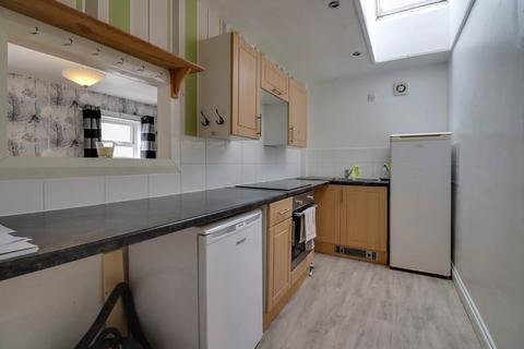 2 bedroom apartment to rent, Westleigh Road, Leicester