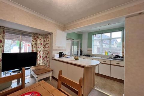 2 bedroom semi-detached house for sale - Church Road, WOLVERHAMPTON