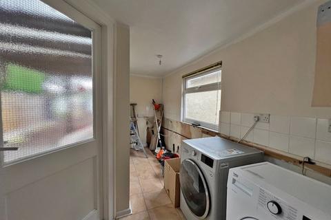 53 Church Road, Oxley, Wolverhampton, WV10 6AF