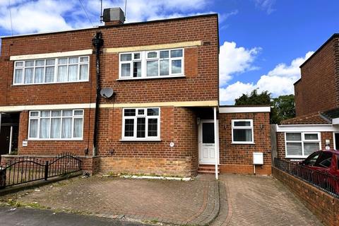 3 bedroom semi-detached house for sale - Franchise Street, Wednesbury