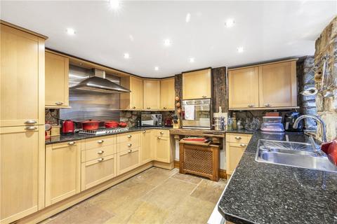 5 Sandy Lobby, Pool In Wharfedale, Otley, LS21 1EL