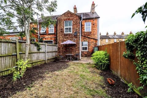 2 bedroom cottage for sale, Simpson Road, Bletchley, Milton Keynes