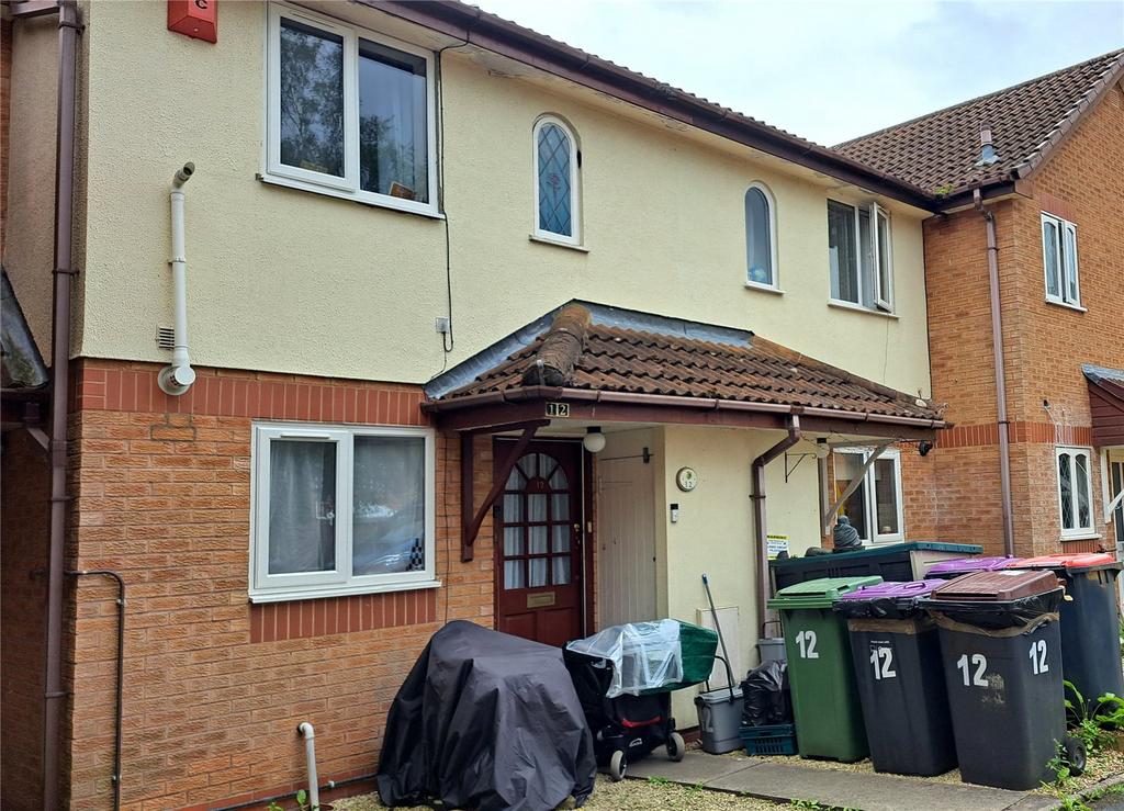 Abraham Close, Stirchley, Telford, Shropshire, TF3 2 bed terraced house £575 pcm (£133 pw)