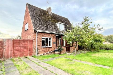 1 Abbots Road, Pershore, WR10 1LL