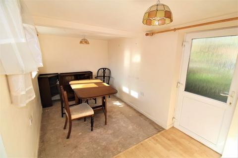 1 Abbots Road, Pershore, WR10 1LL