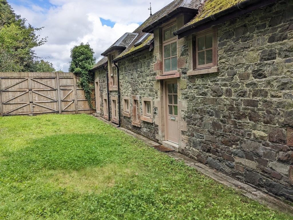 Stable Cottages and Gardeners Cottage, Doonhill, N