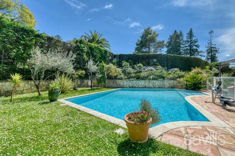 4 bedroom villa, Mougins, Notre-Dame-de-Vie, 06250, France
