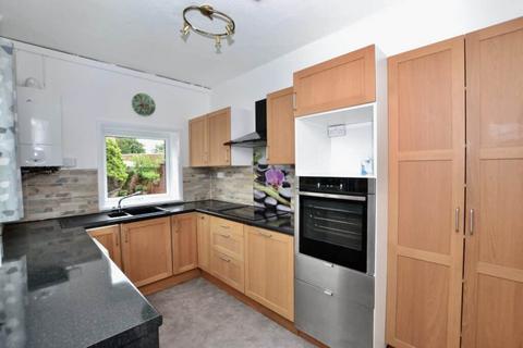3 bedroom semi-detached house to rent, Three Bedroom Semi-detached House to Rent on Benwell Grange Avenue, Newcastle Upon Tyne