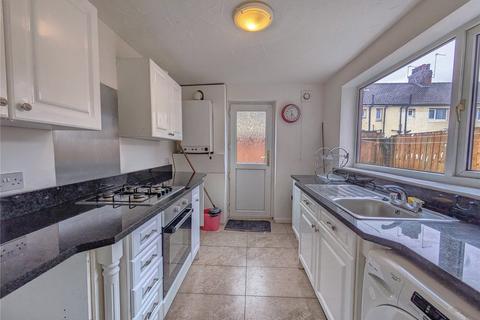 3 bedroom terraced house to rent, Longford Street, Middlesbrough