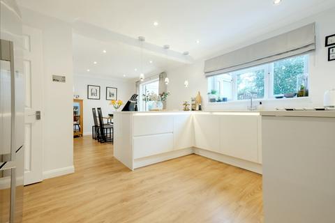 7 Anvil Way, Springfield, Chelmsford, CM1 6SZ