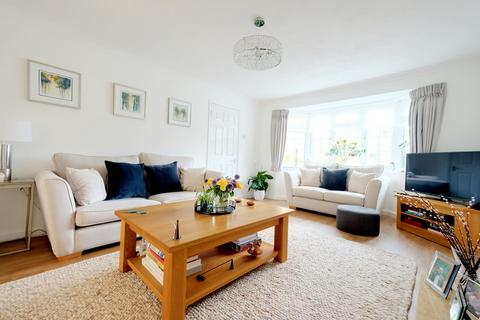 7 Anvil Way, Springfield, Chelmsford, CM1 6SZ