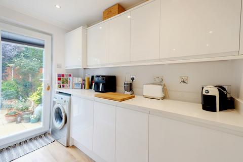 7 Anvil Way, Springfield, Chelmsford, CM1 6SZ