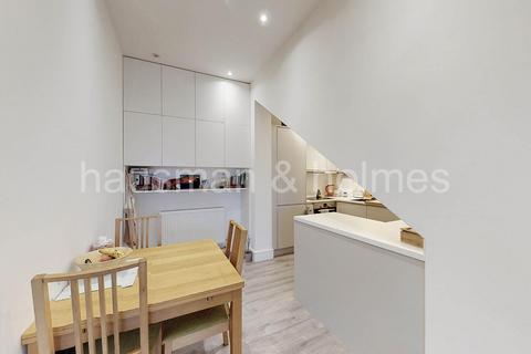 undefined, Park Road, EN4