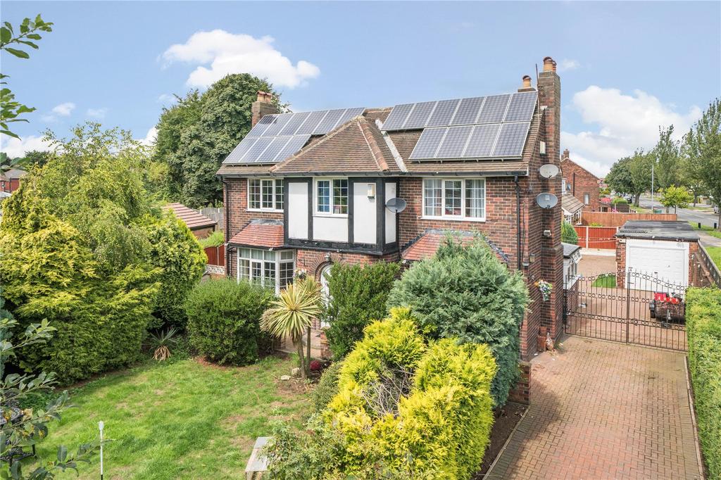 Redhill Road, Castleford, West Yorkshire 3 bed detached house £375,000