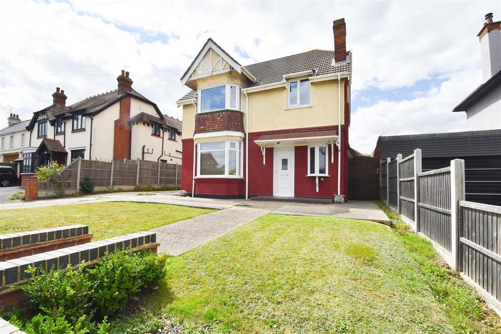 Rayleigh Road, Benfleet 3 bed house for sale £500,000