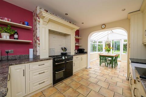 4 bedroom semi-detached house for sale, Birchin Lane, Nantwich