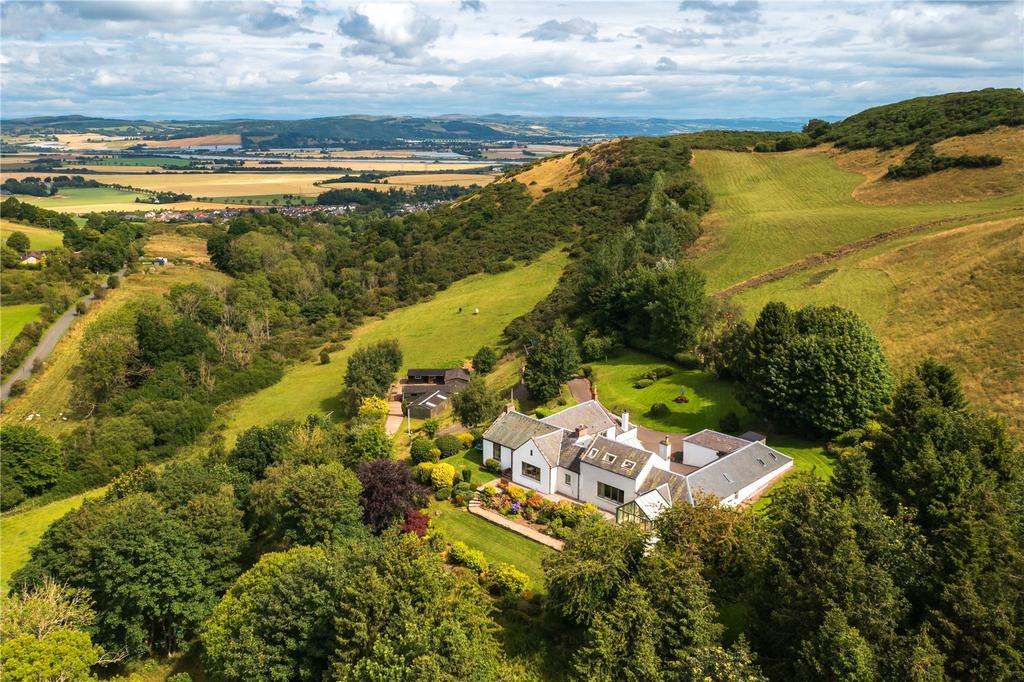 Craigden, Perth, PH2 4 bed detached house for sale £875,000