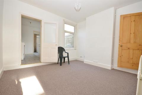 14 William Street, Luton, LU2 7RF