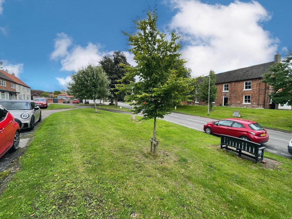 The Green, StocktonOnTees 2 bed cottage for sale £55,000