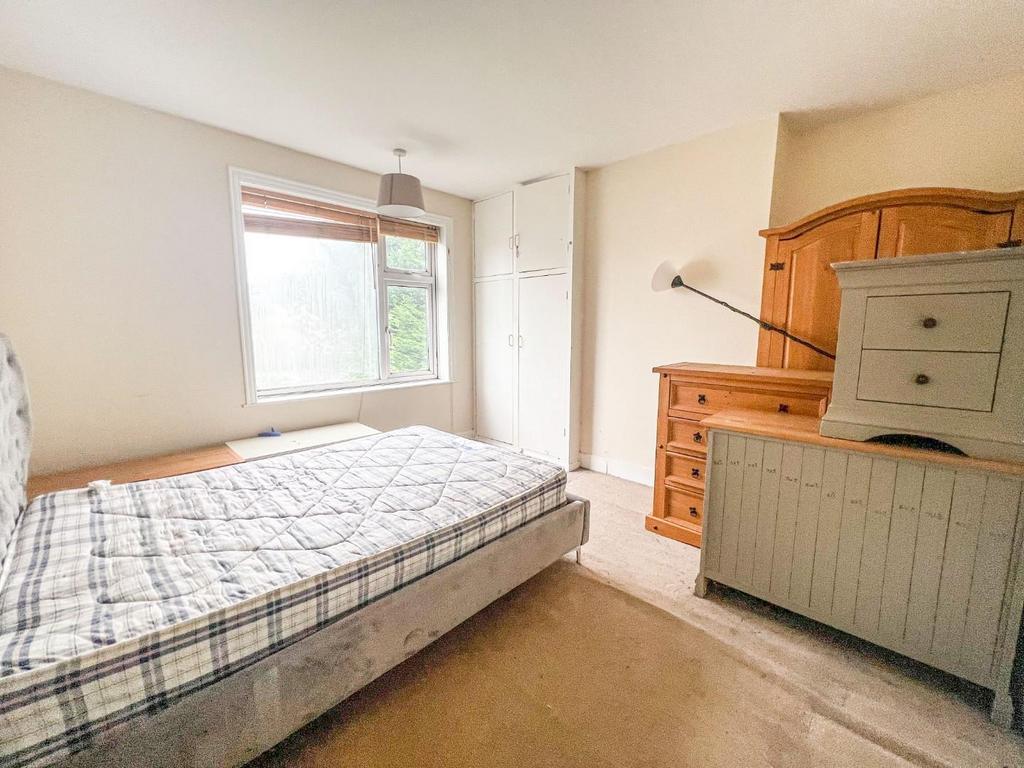 Siddeley Avenue, Stoke, Coventry 3 bed terraced house for sale £185,000