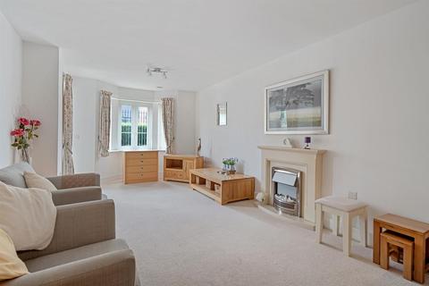 1 bedroom apartment for sale, Clarence Court, Clarence Road, Horsham