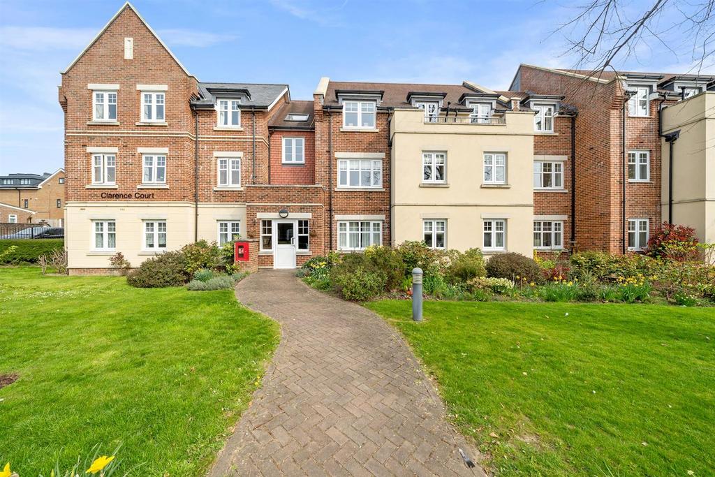 02-MCS-11 Clarence Court-1 (4)-medium.jpg
