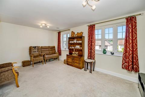 2 bedroom apartment for sale, Swift House, St. Lukes Road, Maidenhead, Berkshire