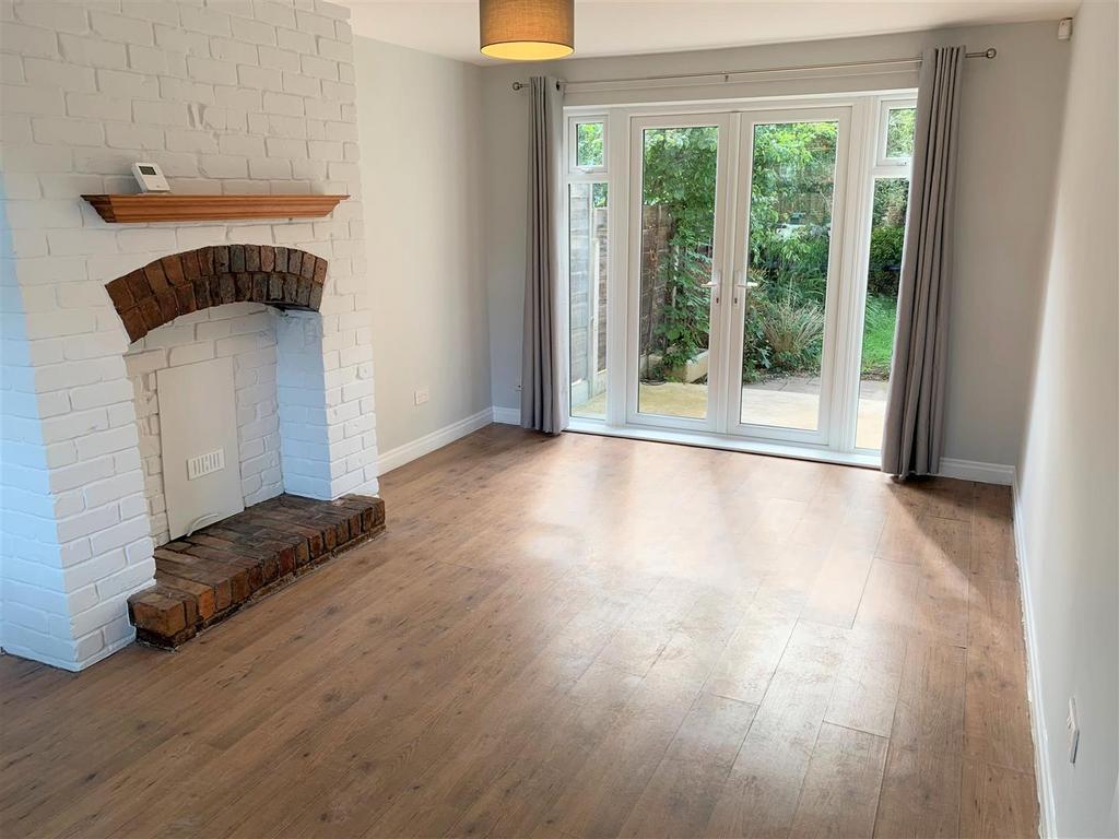 Trevor Road, Urmston, Manchester, M41 3 bed semidetached house £