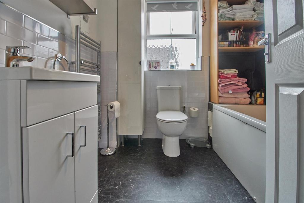 Refitted family bathroom