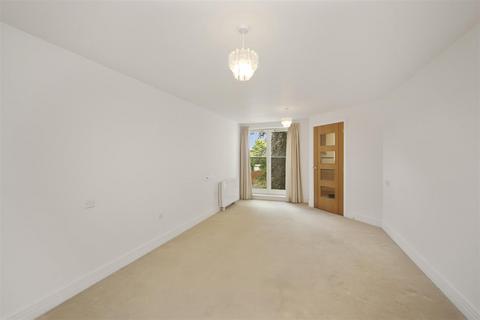 1 bedroom apartment for sale, Wilton Court, Southbank Road, Kenilworth, Warwickshire, CV8 1RX