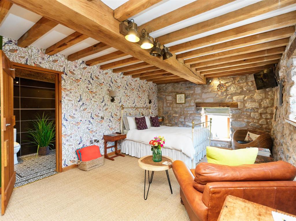 B n B Bedroom