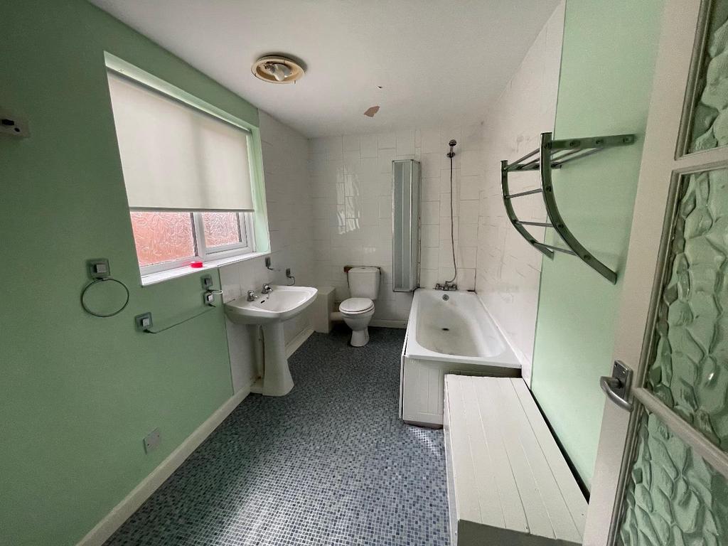 Bathroom/w.c.