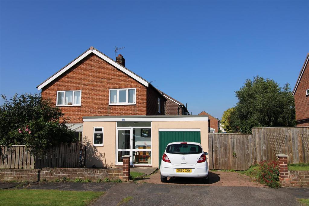 Roundhill Road, Hurworth, Darlington 3 bed detached house for sale £