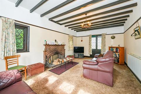 8 Downview Road, Barnham, Bognor Regis, PO22 0EE