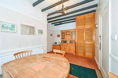 8 Downview Road, Barnham, Bognor Regis, PO22 0EE