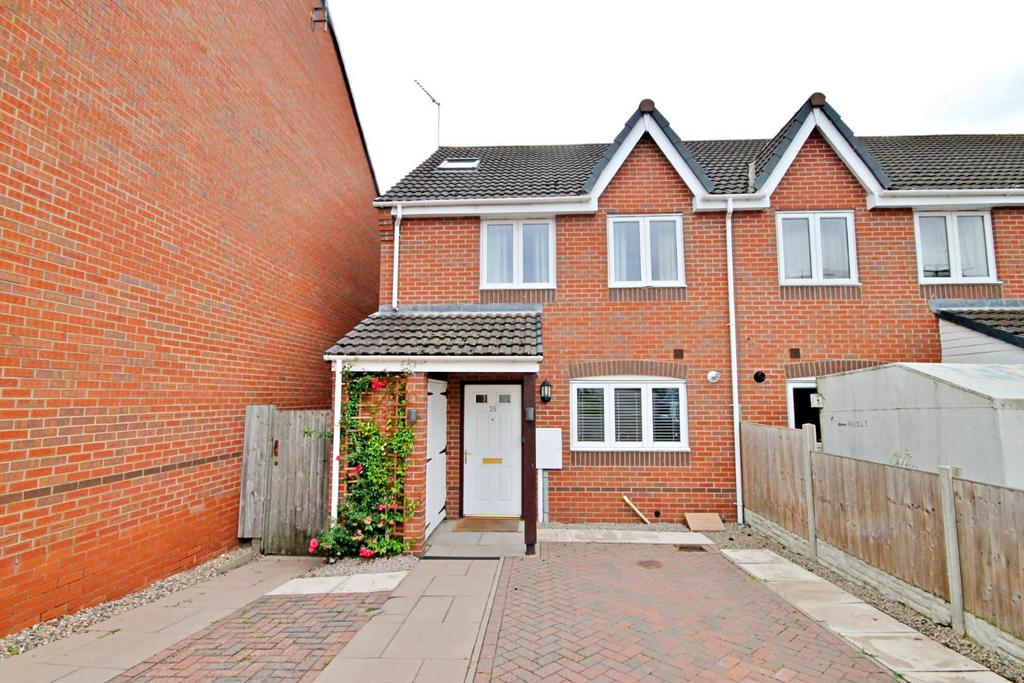 The Lynch, Polesworth, Tamworth 4 bed end of terrace house £250,000