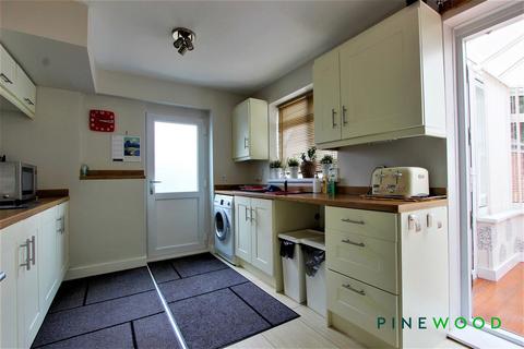 3 Elmton Close, Creswell, Worksop, S80 4EJ