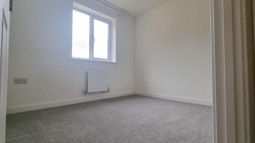 11 Tasker Way - Bedrom 2 - 1.jpeg