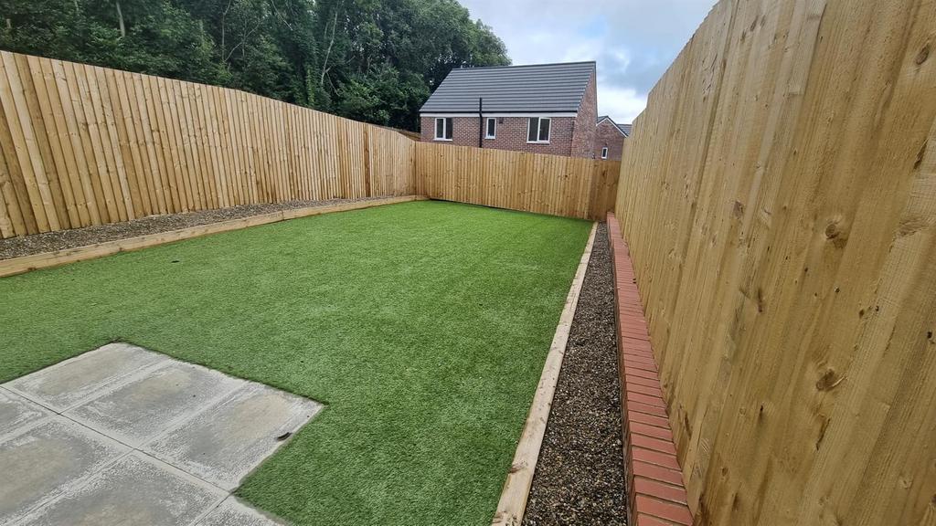 11 Tasker Way - Garden 1.jpeg