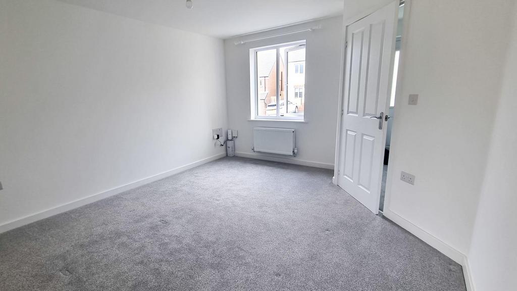 11 Tasker Way - Living Room 2.jpeg