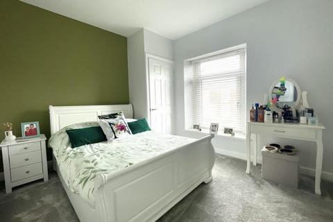 3 bedroom terraced house for sale - Eaton Road, Brynhyfryd, Swansea