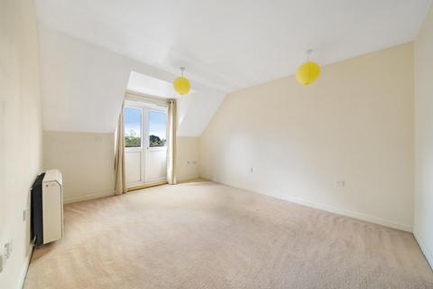 2 bedroom flat for sale, Hiltingbury Road, Chandler's Ford, Eastleigh