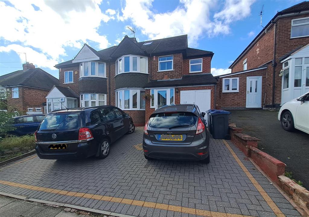 Manor House Lane, Yardley, Birmingham 5 bed semidetached house for